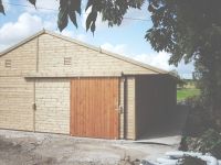 5 Unit Barn with front Walkway. 4 x loose boxes and a tack room. 